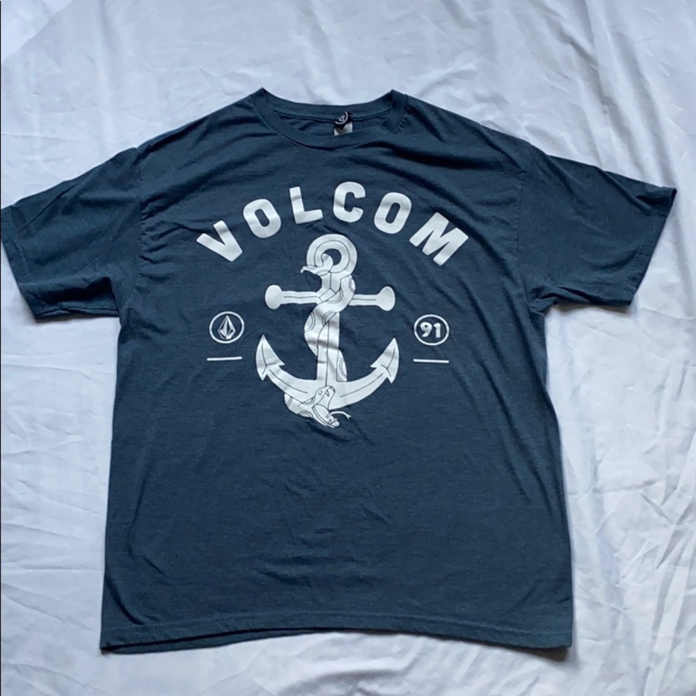 BLUE VOLCOM T-SHIRT